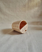 Travel mug in Drippy Checkered Pink