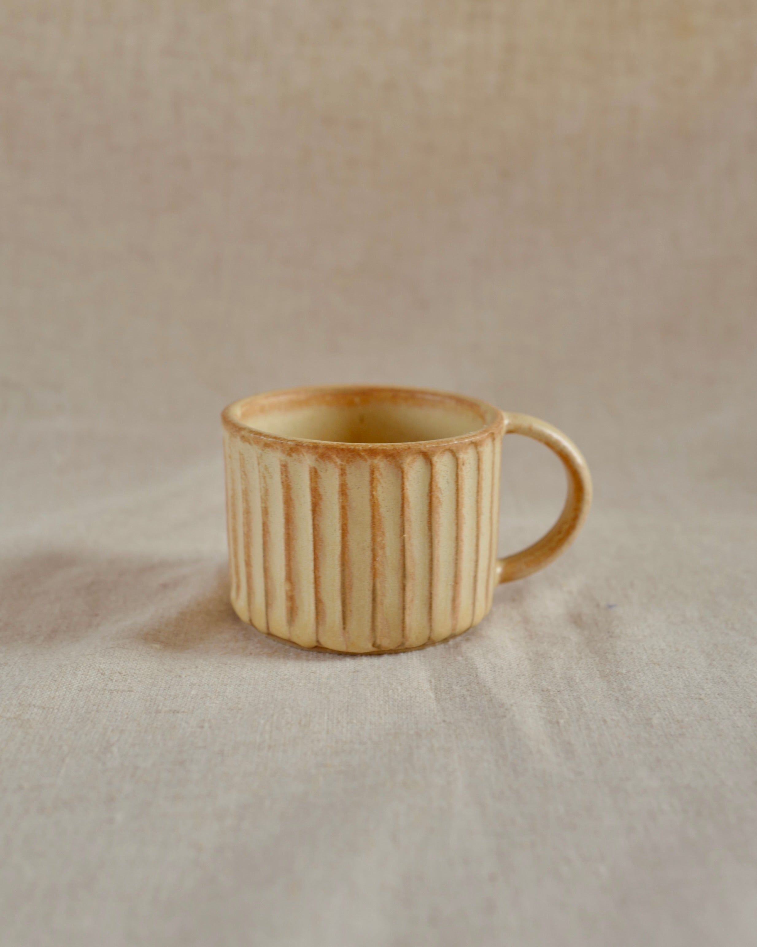 Carved Mug in Buckwheat