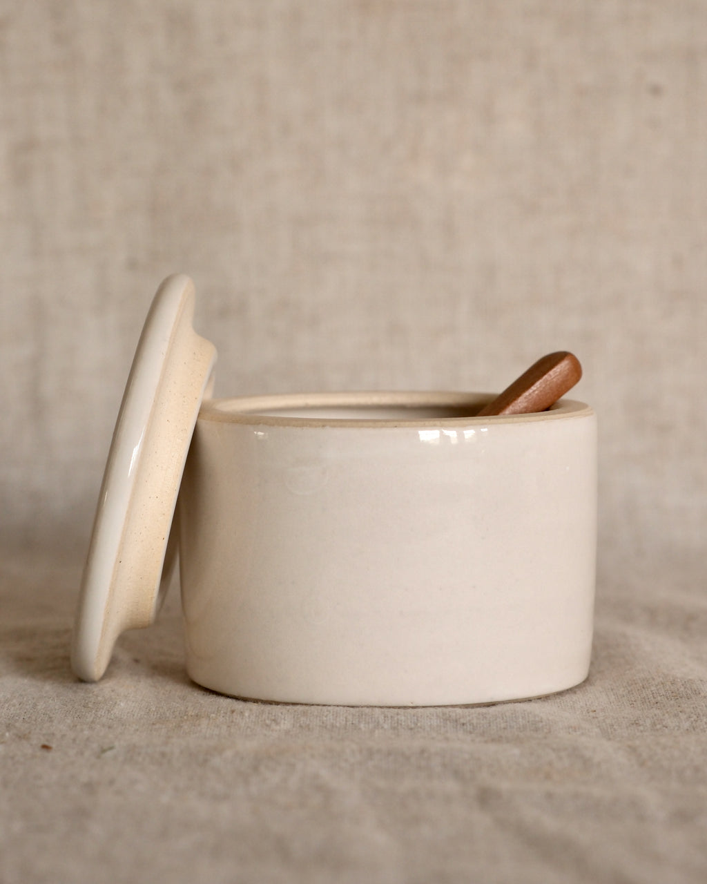 Salt Ramekin in Pure White