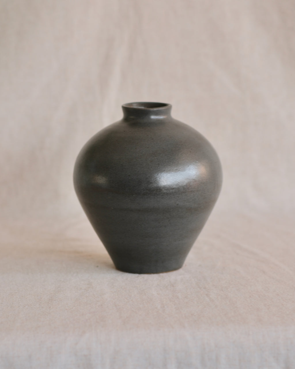 Charcoal Vase Nº1