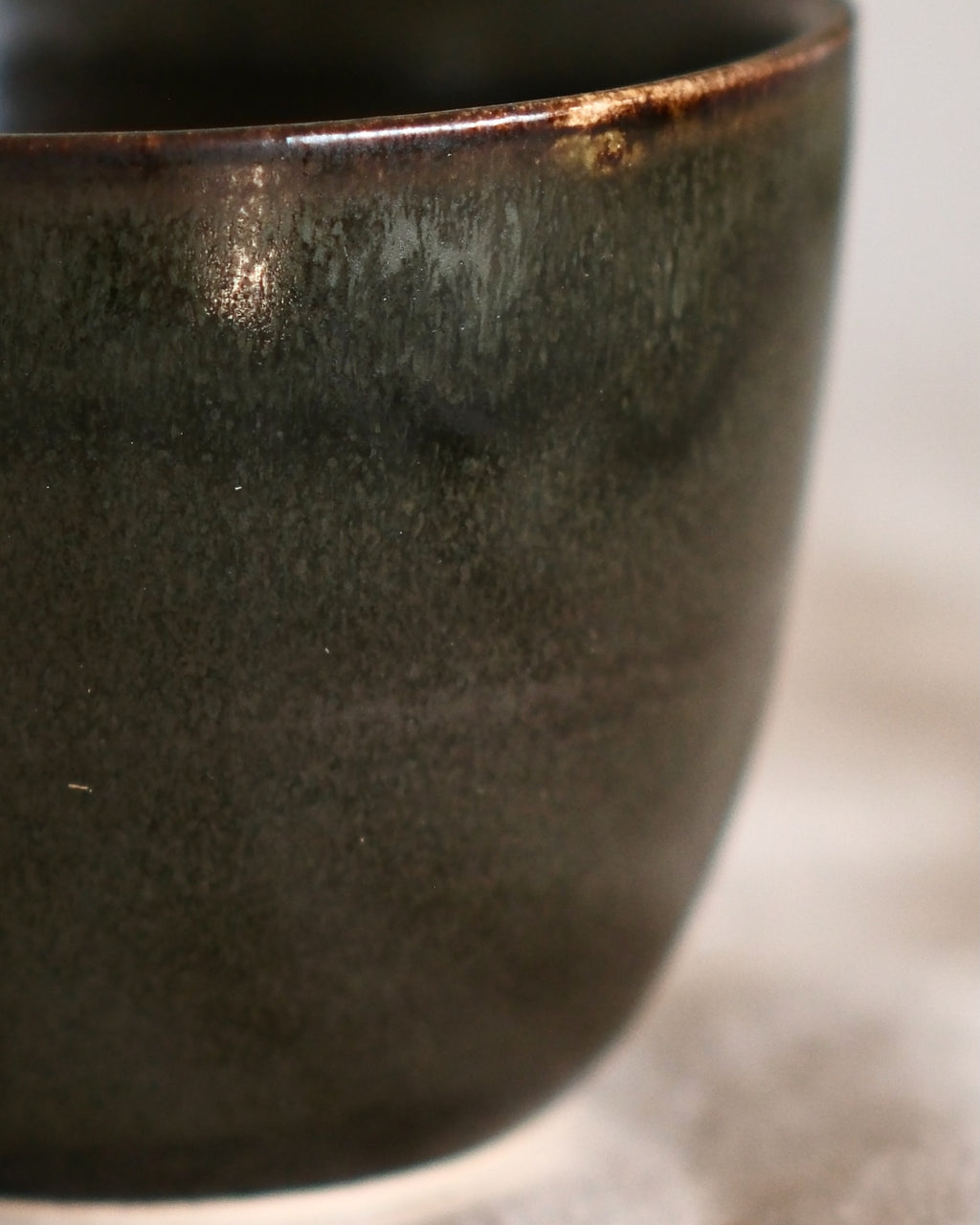Teacup in Green Black