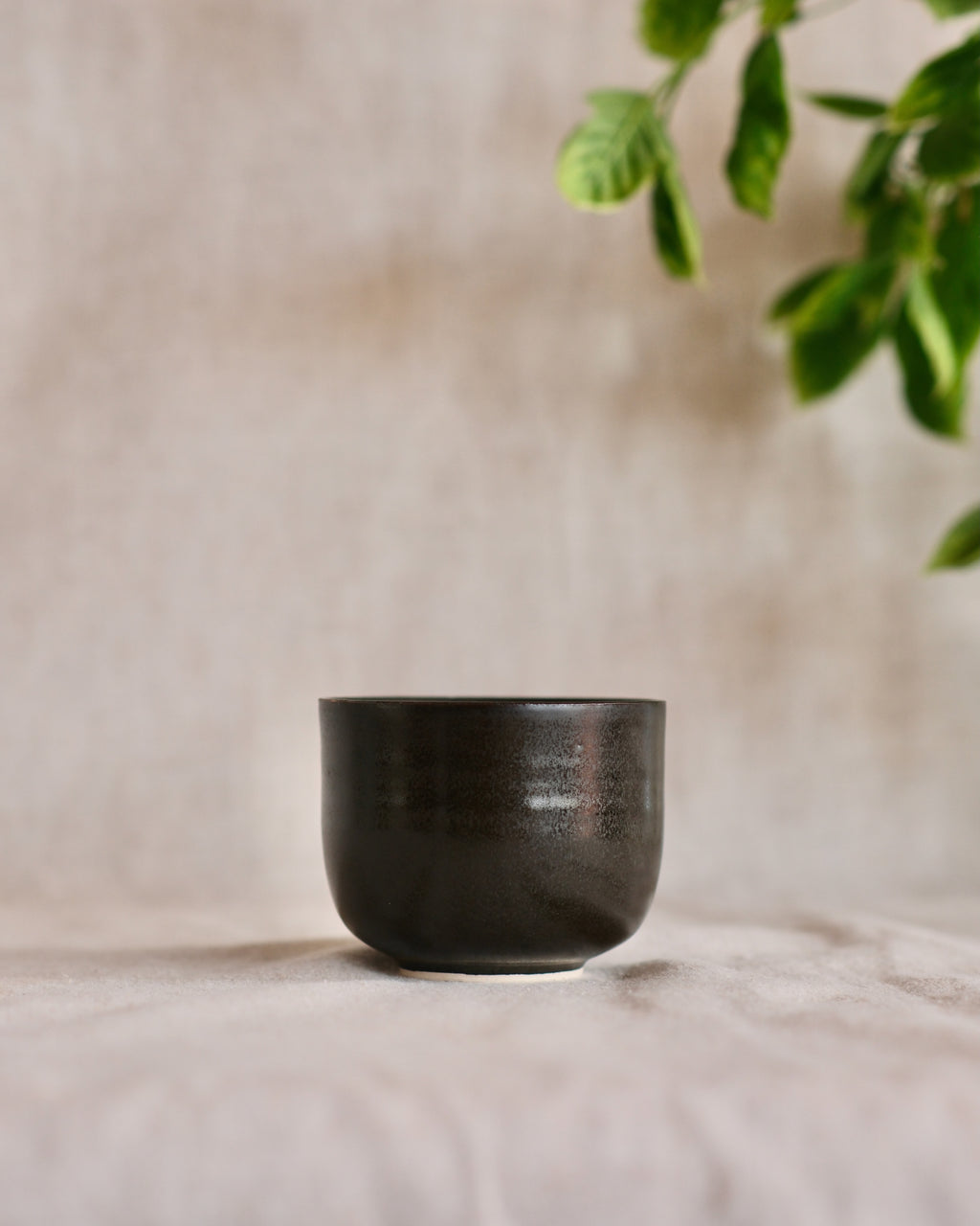 Flat White Cup in Green Black