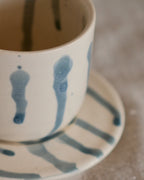 Cup & Saucer in Blue Drip Nº1