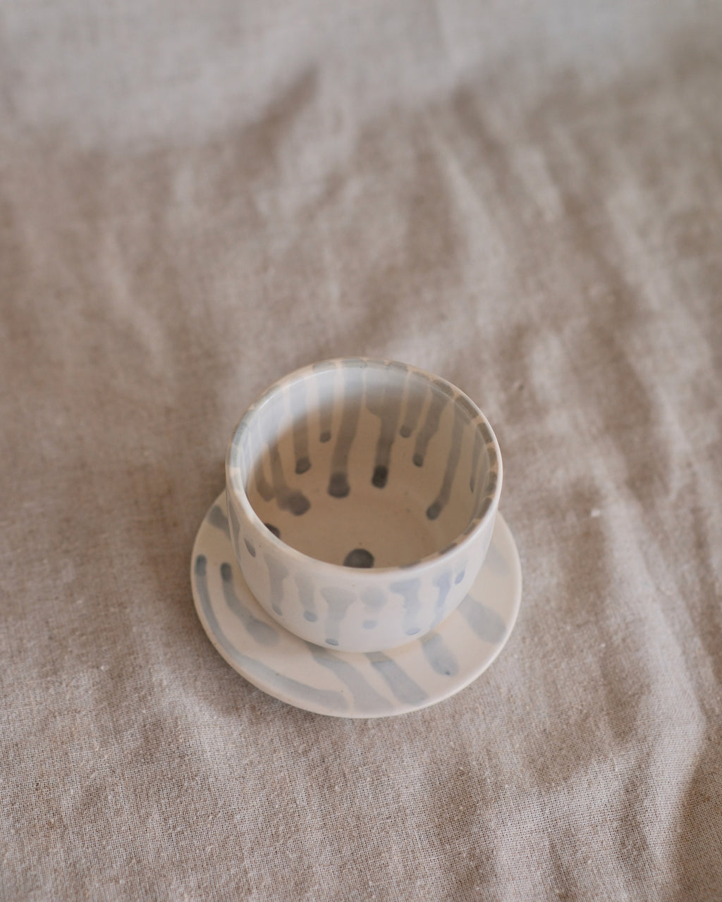 Cup & Saucer in Blue Drip Nº2