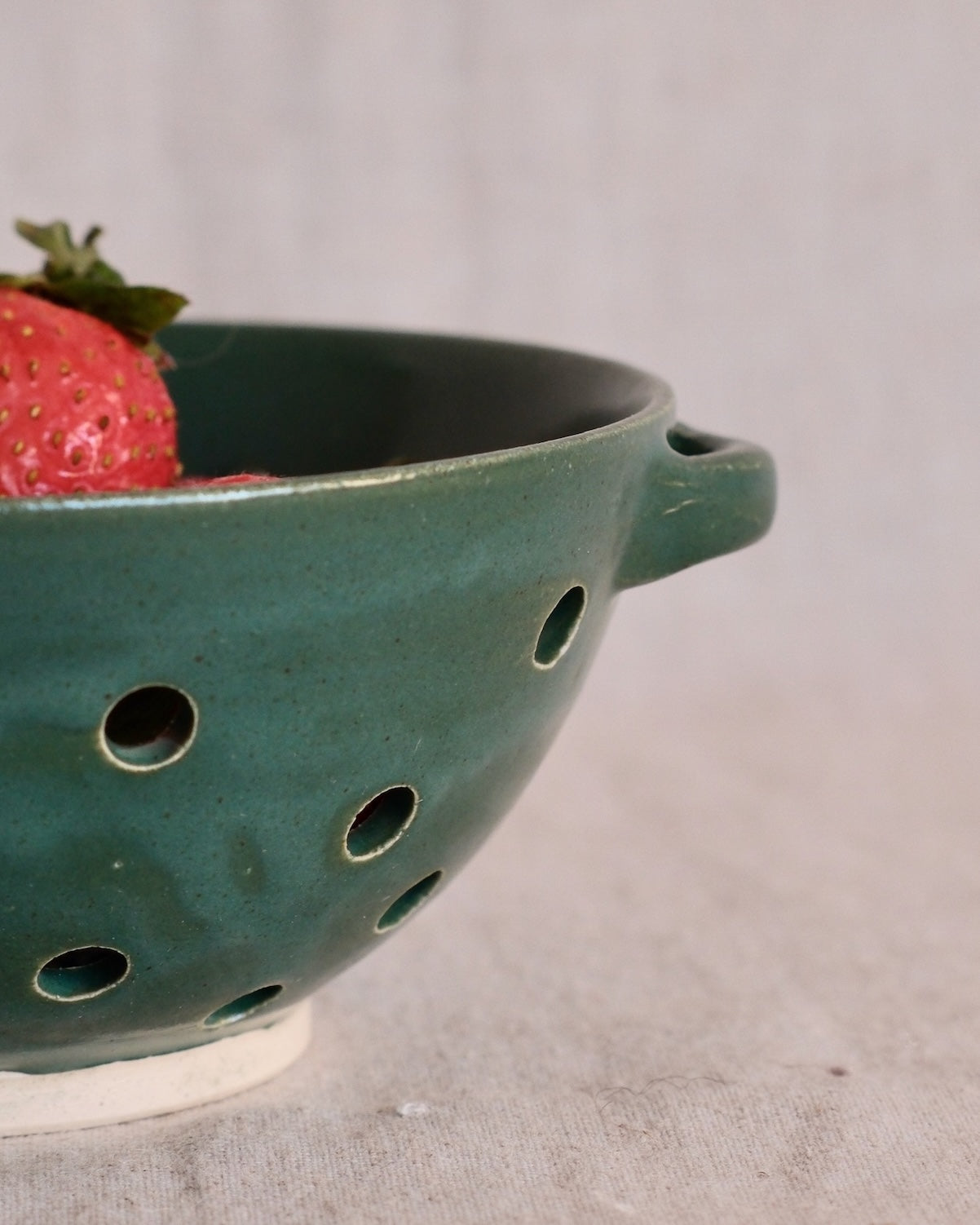 Berry Bowl in Emerald